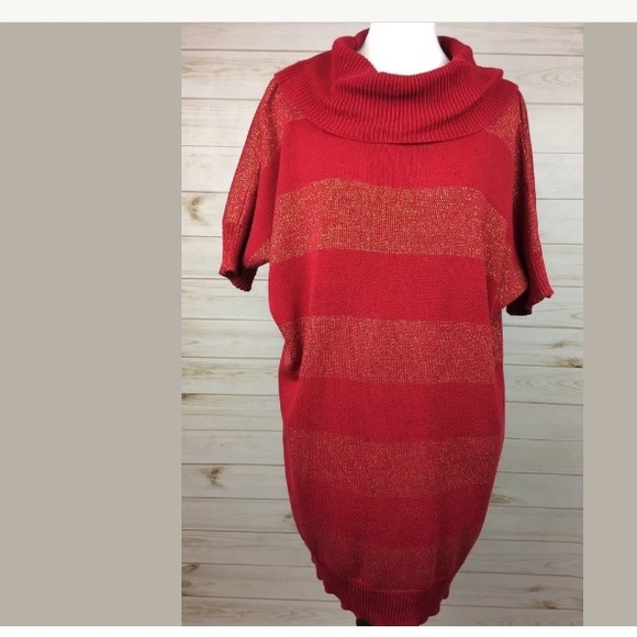 Free People Sweaters - Free People Te Amo Short Sleeve Red with Gold Knit